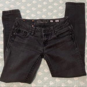 Miss Me stretchy skinny jeans